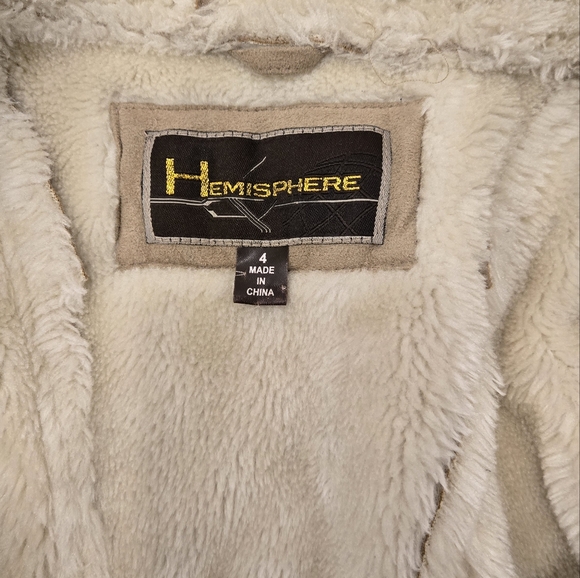 Cozy Tan Hooded‎ Kids Jacket with Faux Fur Trim - Picture 2 of 4